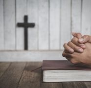 Sărbătoare cu cruce neagră în calendar ortodox la data de 16 septembrie 2025: Rugăciunea rostită pentru luminarea minții! Sfânta pomenită azi ne arată oferă ajutorul în situațiile dificile ale vieții